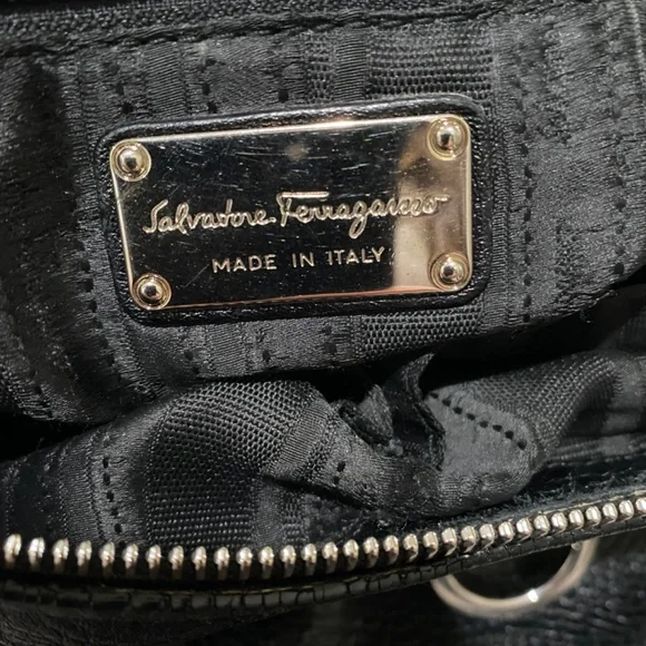 Salvatore ferragamo bag - Picture 11 of 16